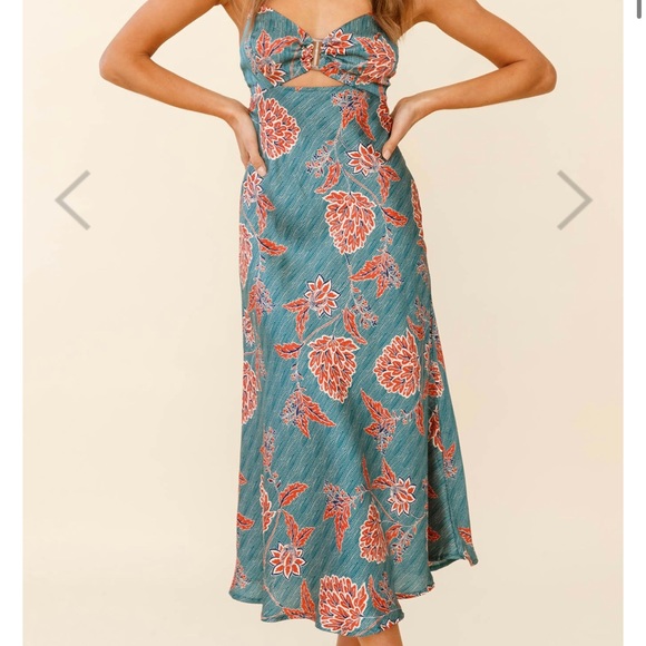 Melancholy Resin Buckle Midi Dress Botanic Print Sage - Picture 2 of 4